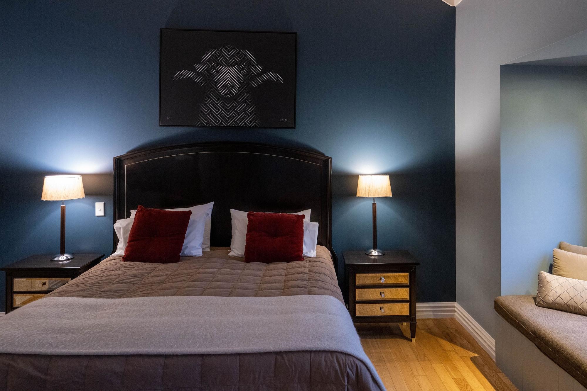 Parehua Resort Martinborough Exterior foto A bedroom at the hotel